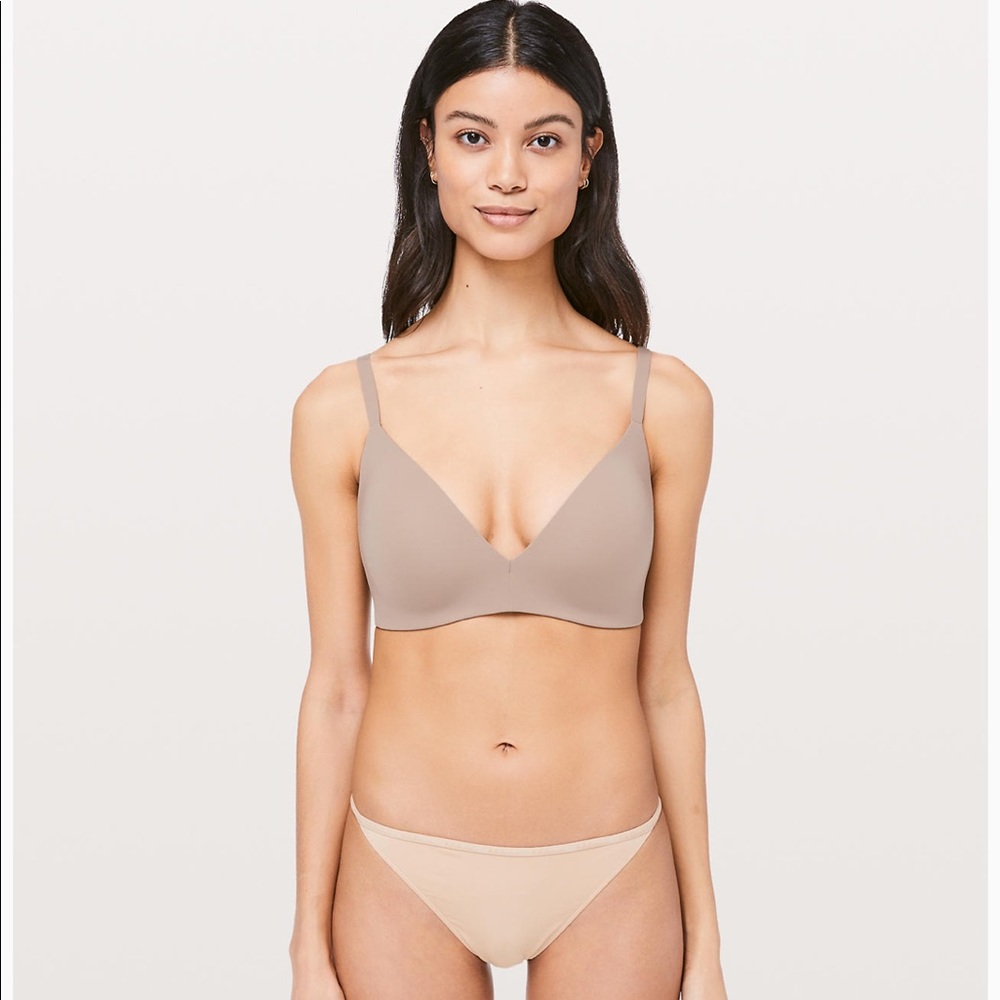 NWT Take Shape Bra- Lululemon